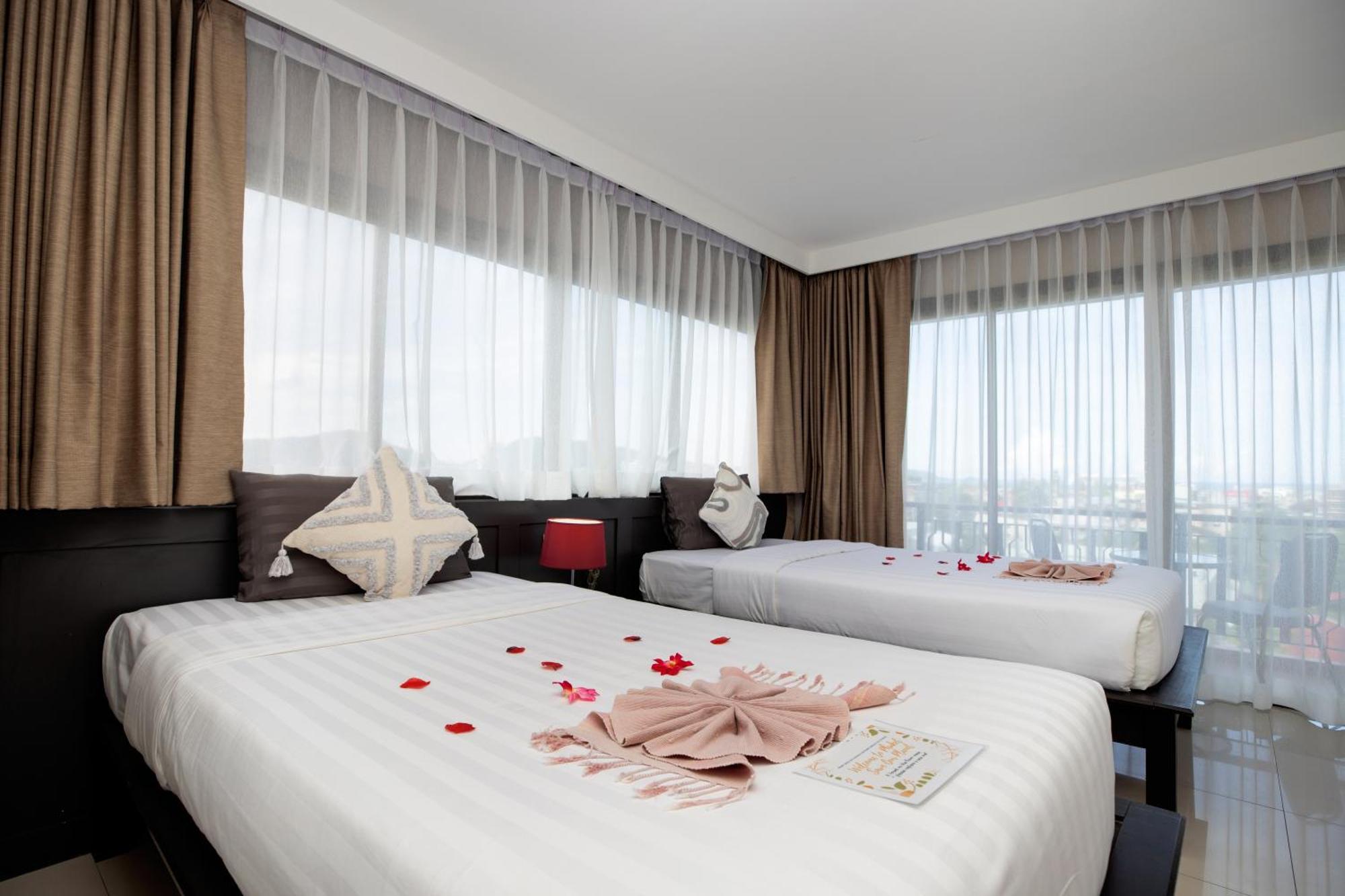 Hotel Casa Del M Phuket - Newly Renovated à Patong Extérieur photo