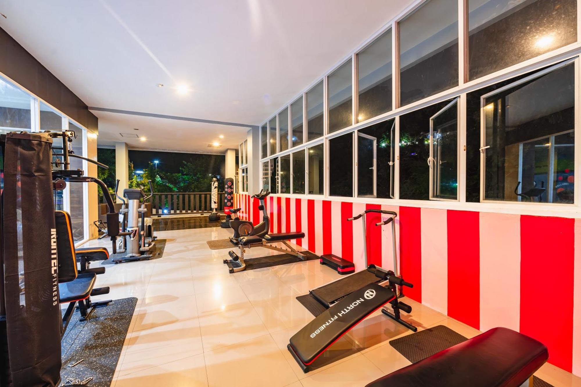 Hotel Casa Del M Phuket - Newly Renovated à Patong Extérieur photo